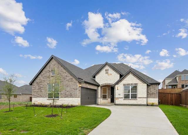 Property at 744 Brozgold Ave, Midlothian, TX 76065, 4 beds, 3 baths