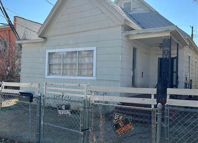 Property at 1307 Clinton Ave, Fort Worth, TX 76164, 3 beds, 1 bath