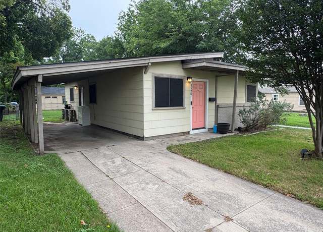 Property at 5520 Birchman Ave, Fort Worth, TX 76107, 2 beds, 1 bath