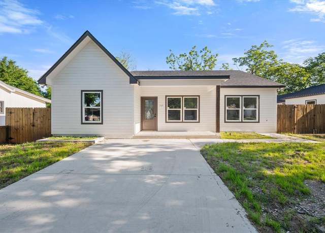Property at 204 Gorman St, Corsicana, TX 75110, 3 beds, 2 baths