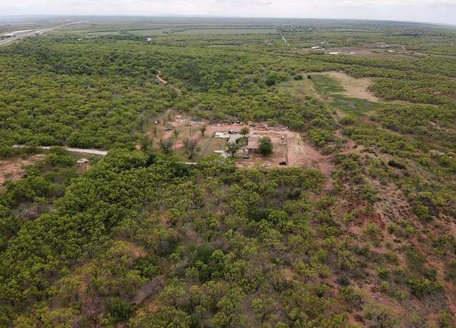 Property at 4180 W Overland Trl, Abilene, TX 79601, 3 beds, 2 baths