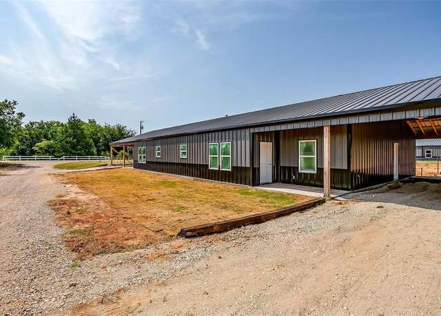 Property at 30 Frost Ln, Mineral Wells, TX 76067, 24 beds, 8 baths