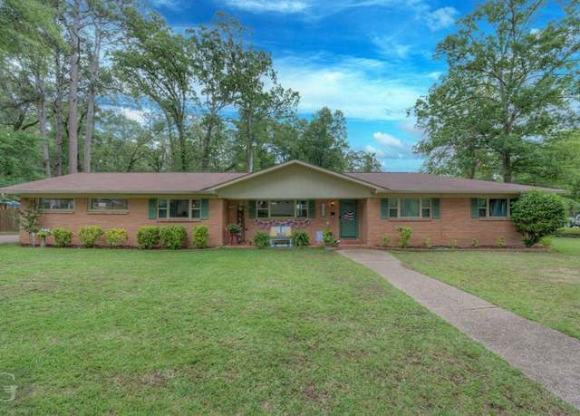 Property at 1102 Rathbun St, Minden, LA 71055, 4 beds, 3 baths
