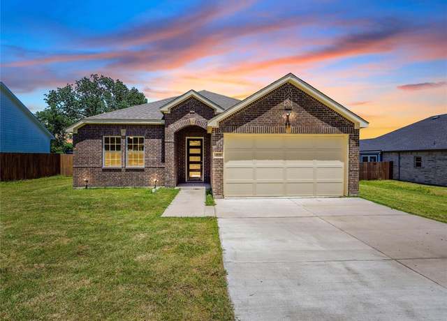 Property at 3830 Mcdougal St, Greenville, TX 75401, 4 beds, 2 baths