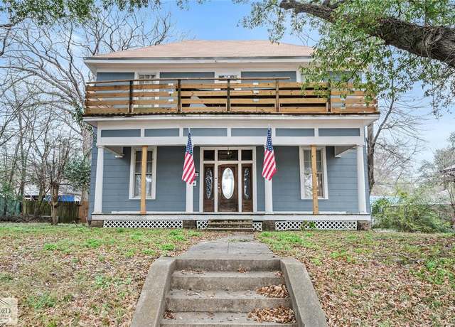 Property at 2011 Highland Ave, Shreveport, LA 71104, 5 beds, 2 baths