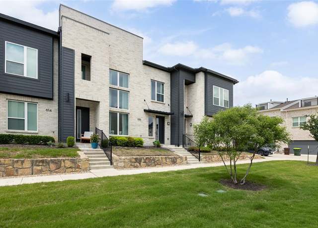 Property at 616 Arapaho Dr, Plano, TX 75075, 2 beds, 2.5 baths