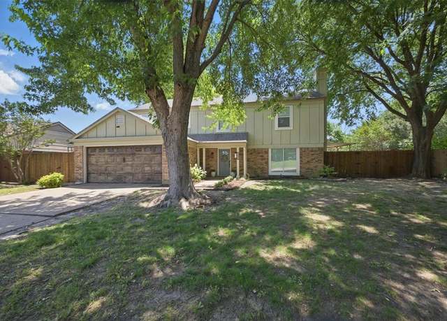 Property at 2006 Country Oaks Dr, Garland, TX 75040, 4 beds, 2.5 baths