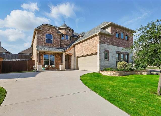 Property at 11900 Carlin Dr, Fort Worth, TX 76108, 4 beds, 3.5 baths