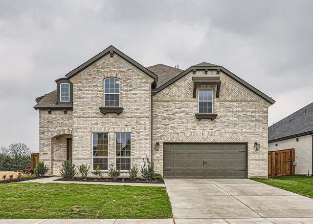 Property at 4433 Timberdrift St, Midlothian, TX 76065, 4 beds, 4.5 baths
