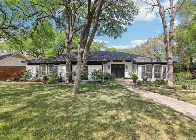 Property at 2214 Prestonwood Dr, Arlington, TX 76012, 4 beds, 3 baths