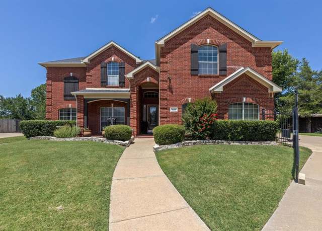 Property at 628 Hammond Dr, Mansfield, TX 76063, 5 beds, 3.5 baths
