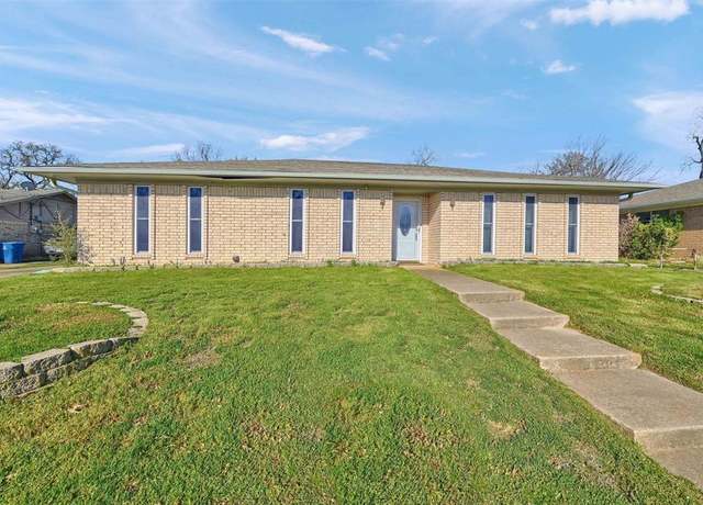 Property at 409 Holland Dr, Denison, TX 75020, 3 beds, 2 baths