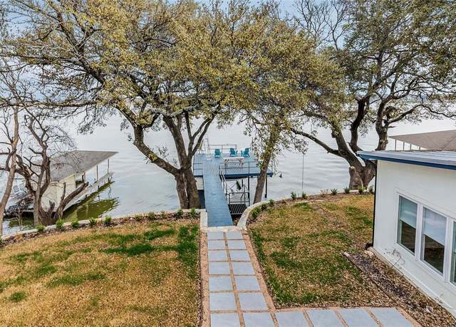 Property at 217 Casas Del Sur St, Granbury, TX 76049, 3 beds, 3 baths