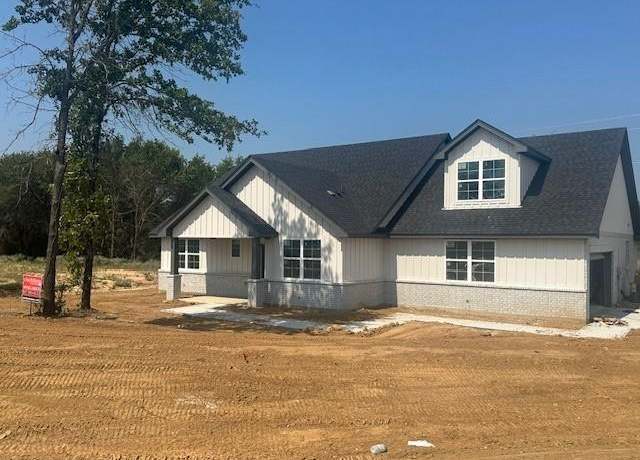 Property at 121 Bitsy Ct, Boyd, TX 76023, 4 beds, 2 baths
