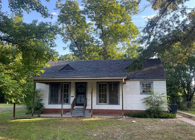 Property at 3716 W College St, Shreveport, LA 71109, 3 beds, 1 bath