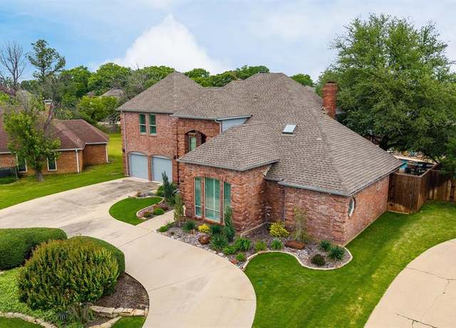 Property at 301 Catlin Cir, Highland Village, TX 75077, 4 beds, 3 baths