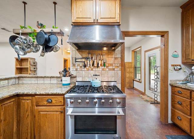 Property at 15050 SE CR 2350, Streetman, TX 75859, 4 beds, 2.5 baths