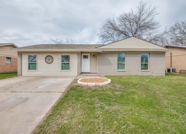 Property at 1755 Tyson St, Blue Mound, TX 76131, 4 beds, 2 baths