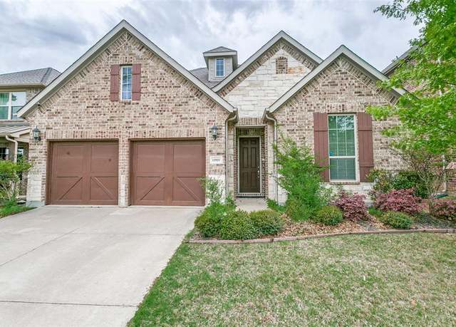 Property at 12925 Oakvale Trl, Fort Worth, TX 76244, 5 beds, 3 baths