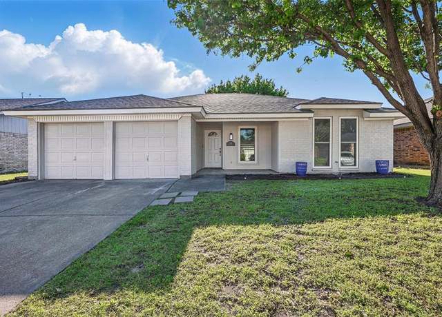 Property at 7932 Berrybrook Dr, Watauga, TX 76148, 3 beds, 2 baths