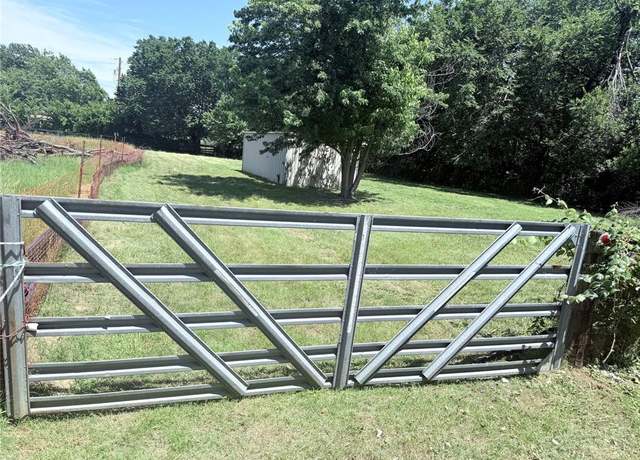 Property at 6904 Ferndale Dr, Flower Mound, TX 75022
