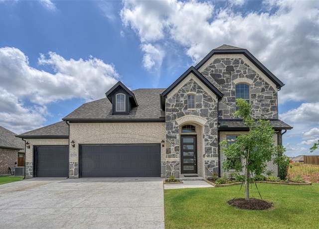 Property at 2129 Stone River Blvd, Royse City, TX 75189, 4 beds, 3.5 baths