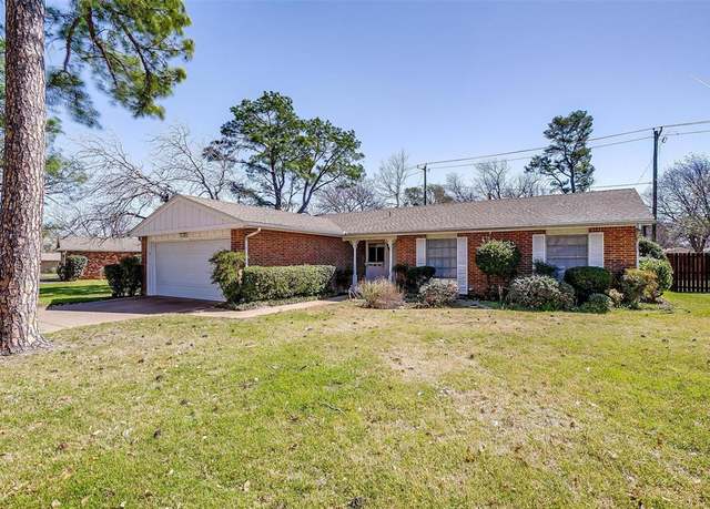 Property at 3016 Duff Dr, Arlington, TX 76013, 3 beds, 2 baths