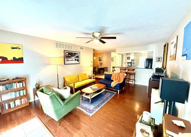 Property at 4046 Ridglea Country Club Dr #1201, Fort Worth, TX 76126, 2 beds, 2 baths