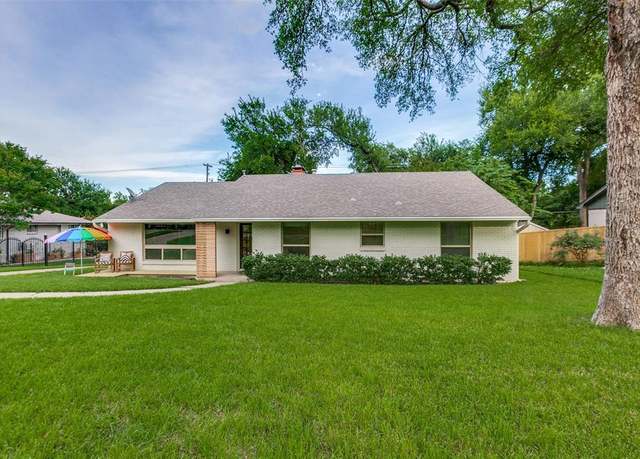 Property at 6918 Blackwood Dr, Dallas, TX 75231, 4 beds, 2 baths