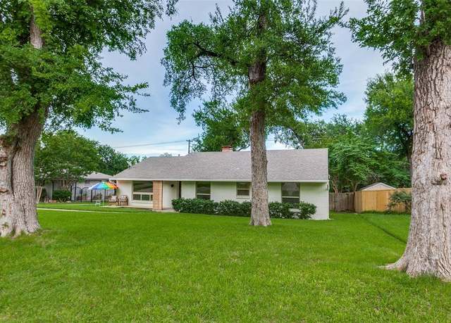 Property at 6918 Blackwood Dr, Dallas, TX 75231, 4 beds, 2 baths