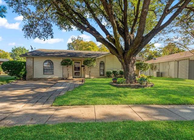 Property at 424 Bluebonnet Trl, Garland, TX 75043, 4 beds, 2 baths