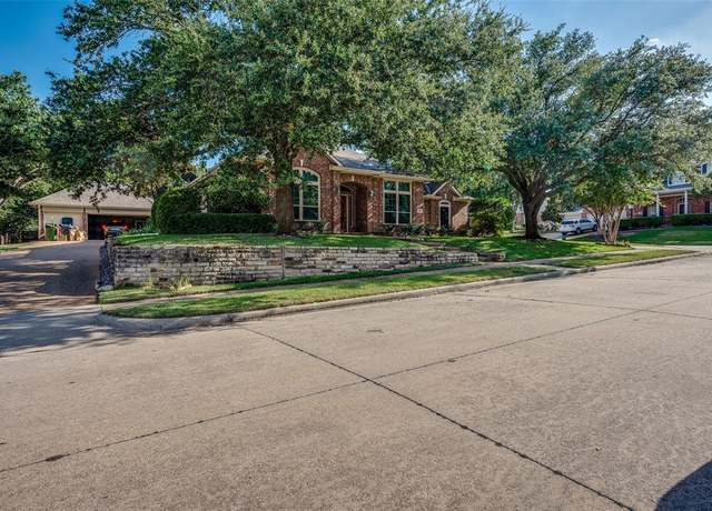 Property at 400 Brook View Ct, Prosper, TX 75078, 3 beds, 3 baths