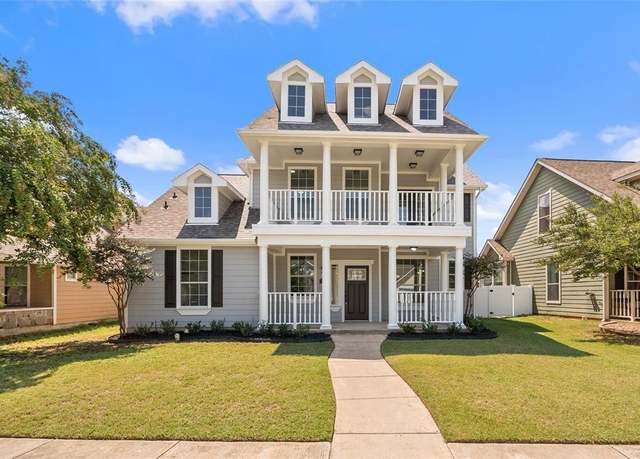Property at 10226 Lakeview Dr, Providence Village, TX 76227, 4 beds, 2.5 baths