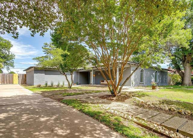Property at 6325 Wallingford Dr, Fort Worth, TX 76133, 4 beds, 2 baths