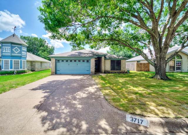 Property at 3717 Fairhaven Dr, Fort Worth, TX 76123, 3 beds, 2 baths