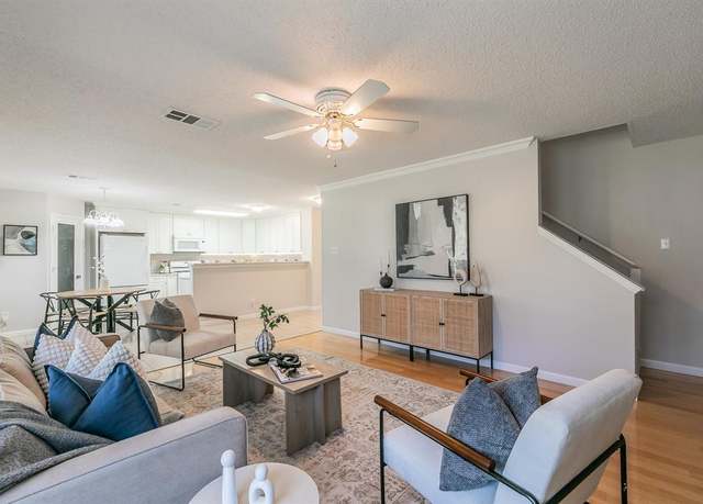 Property at 6855 Genevieve Dr, Fort Worth, TX 76137, 3 beds, 2.5 baths