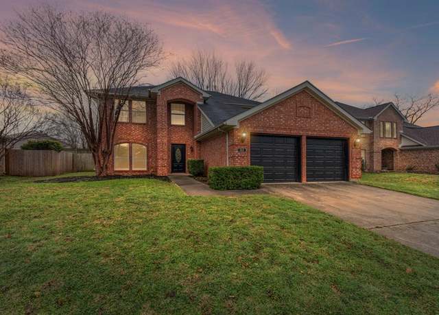 Property at 322 Ashley Oak Ln, Lake Dallas, TX 75065, 4 beds, 3 baths
