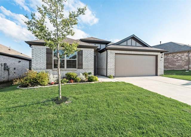 Property at 148 Greenback Trl, Fort Worth, TX 76131, 4 beds, 2 baths