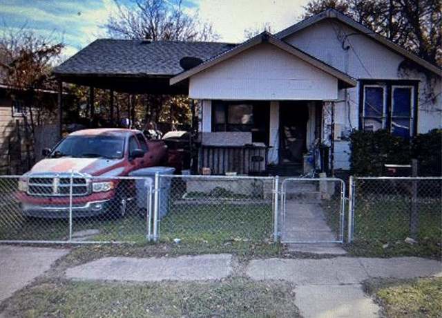 Property at 1846 Angelina Dr, Dallas, TX 75212, 3 beds, 1 bath