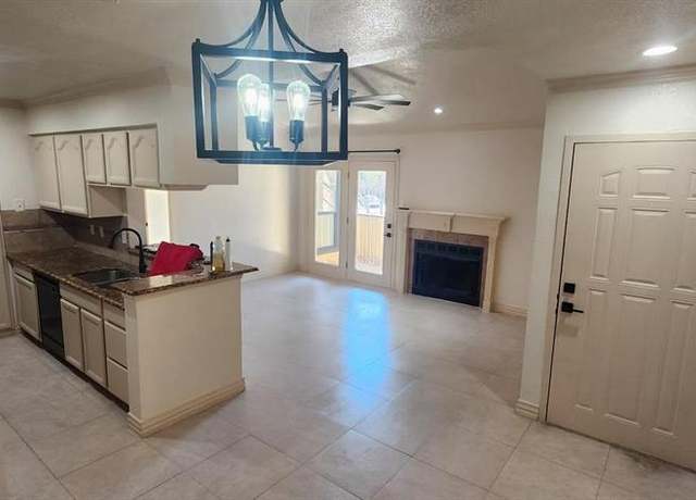 Property at 1208 Calico Ln #626, Arlington, TX 76011, 1 bed, 1 bath