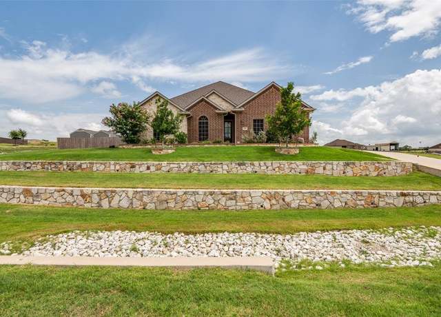 Property at 230 Highgate Dr, Venus, TX 76084, 4 beds, 2 baths