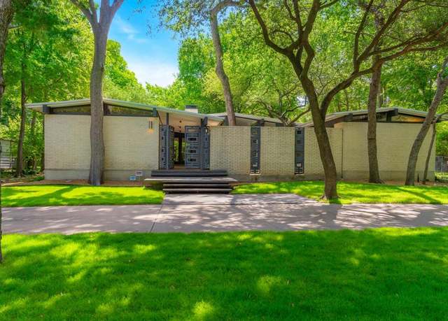 Property at 9014 Capri Dr, Dallas, TX 75238, 4 beds, 2.5 baths