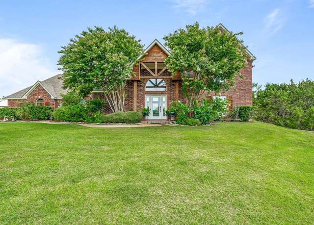 Property at 305 Blue Marlin Dr, Bluff Dale, TX 76433, 3 beds, 2.5 baths