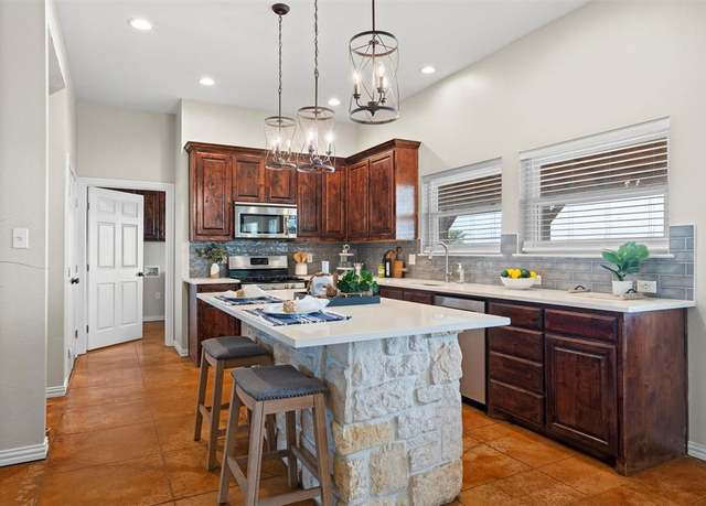 Property at 2357 S Branch Rd, Krum, TX 76249, 4 beds, 3 baths