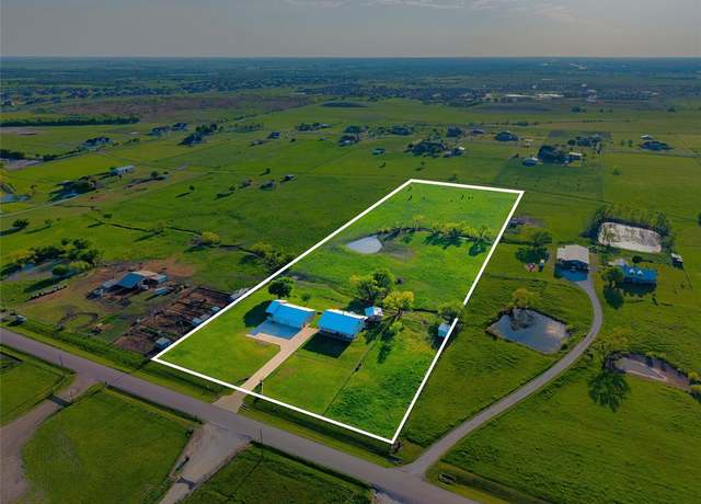 Property at 2357 S Branch Rd, Krum, TX 76249, 4 beds, 3 baths