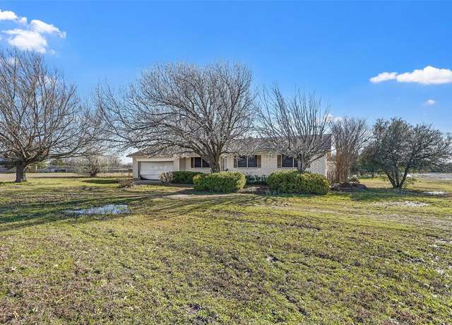 Property at 1603 State Highway 78 S, Farmersville, TX 75442, 3 beds, 2 baths