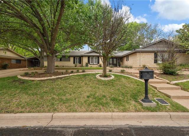 Property at 5301 Chaparral Dr, Waco, TX 76710, 3 beds, 2 baths