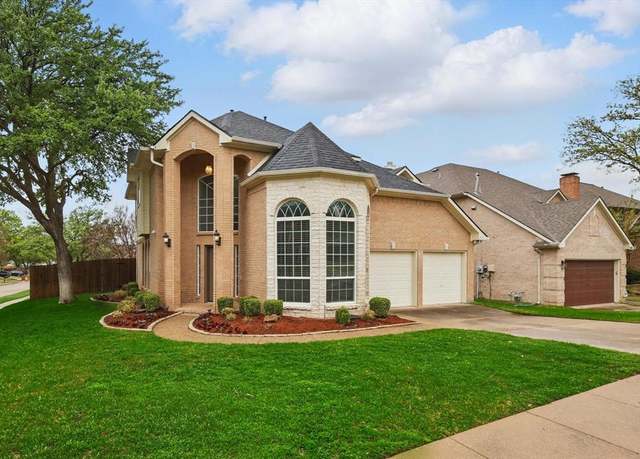 Property at 2301 Sunflower Ln, Flower Mound, TX 75028, 3 beds, 2.5 baths