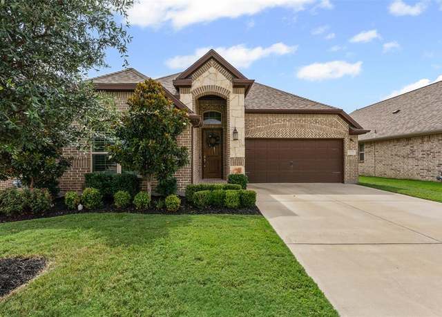 Property at 10105 Warberry Trl, Fort Worth, TX 76131, 3 beds, 2 baths