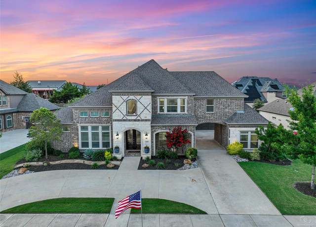 Property at 1551 Sweetwater Ln, Prosper, TX 75078, 5 beds, 4.5 baths